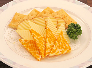 チーズとクラッカー